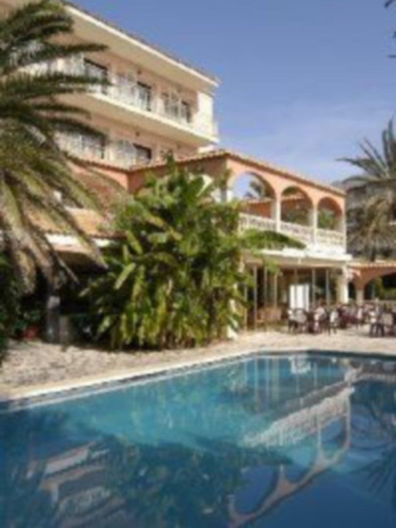 Hotel Hotetur Lago Playa Cala Ratjada  Exterior foto